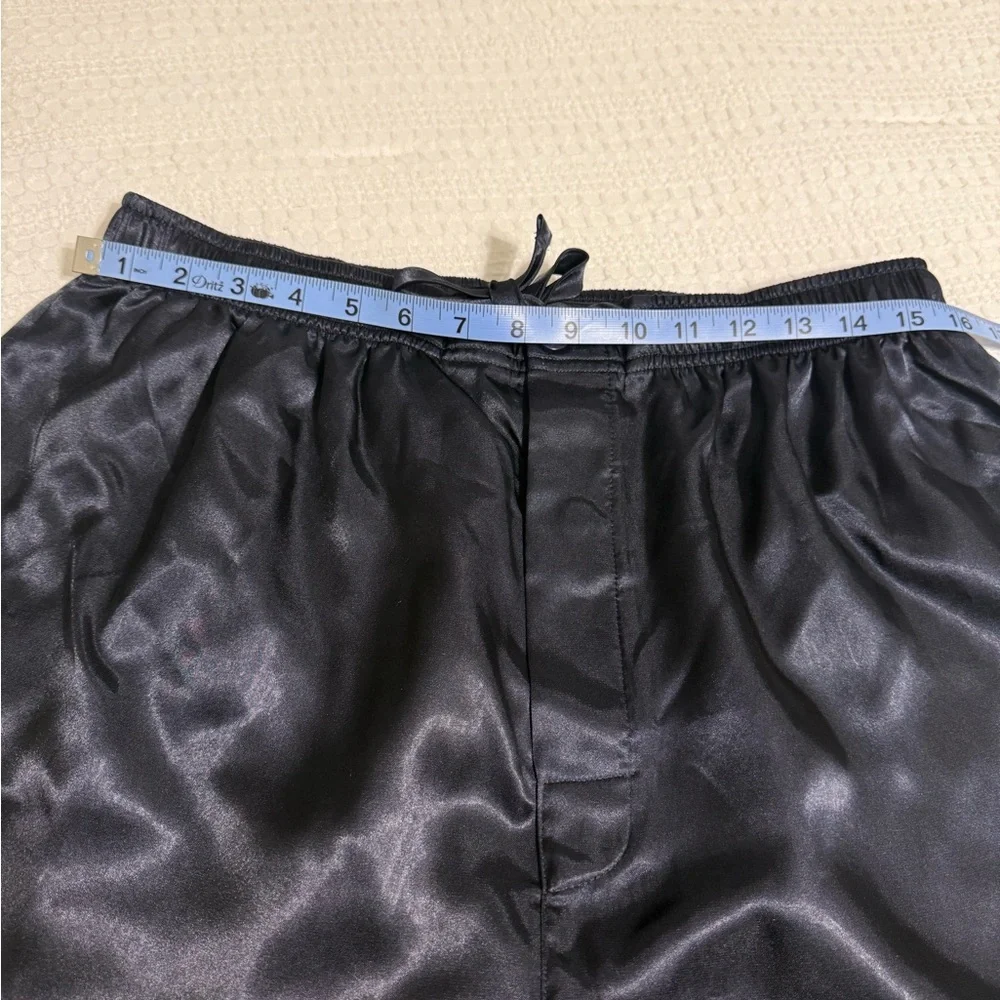 Roundtree & Yorke Charcoal Sleepwear - Picture 6 of 14